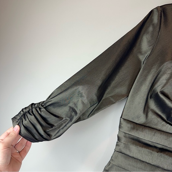 Vintage Tadashi Brown Green Taffeta Elegant Long Sleeve Jeweled Top Size 12 - Picture 3 of 7